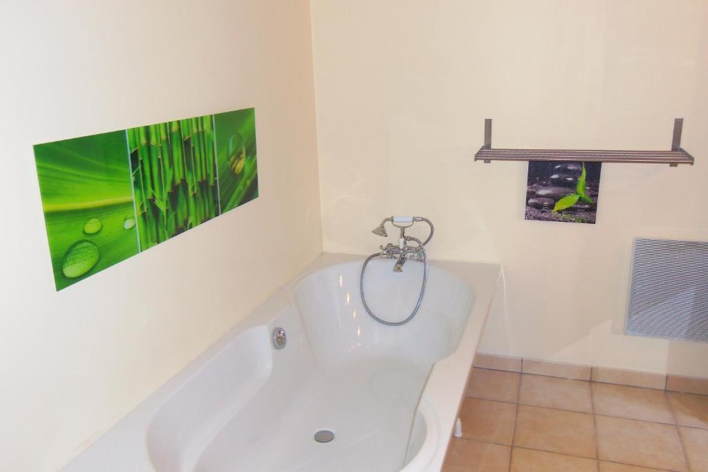 La Petite Madeleine Hotel Castillon-la-Bataille Kamer foto