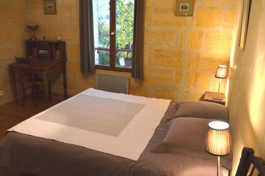 La Petite Madeleine Hotel Castillon-la-Bataille Kamer foto