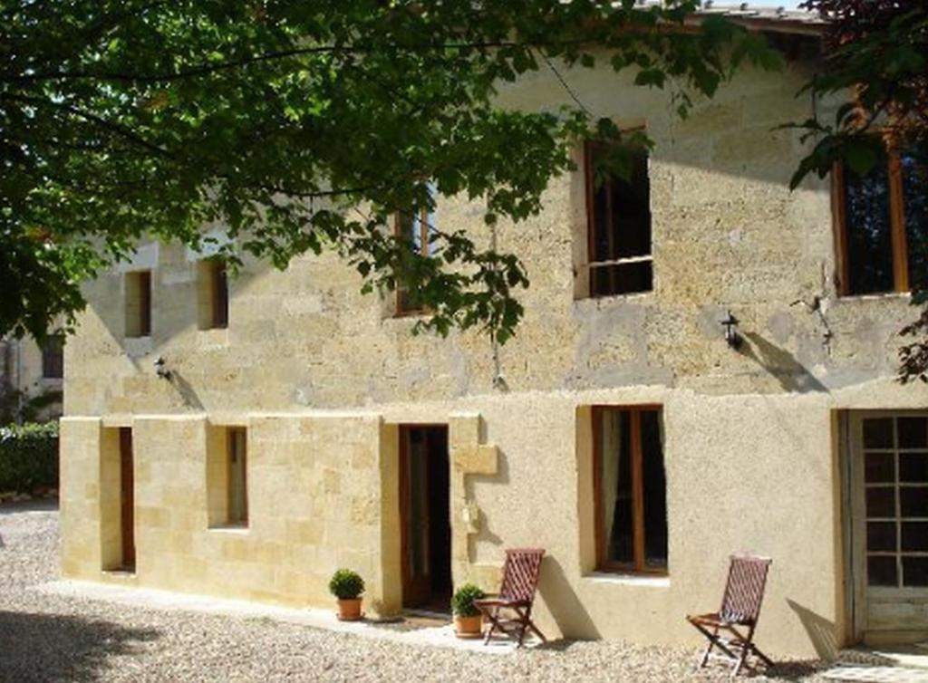 La Petite Madeleine Hotel Castillon-la-Bataille Buitenkant foto